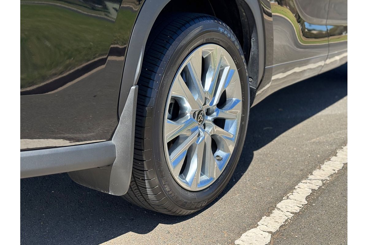 2022 Toyota Kluger Grande GSU75R