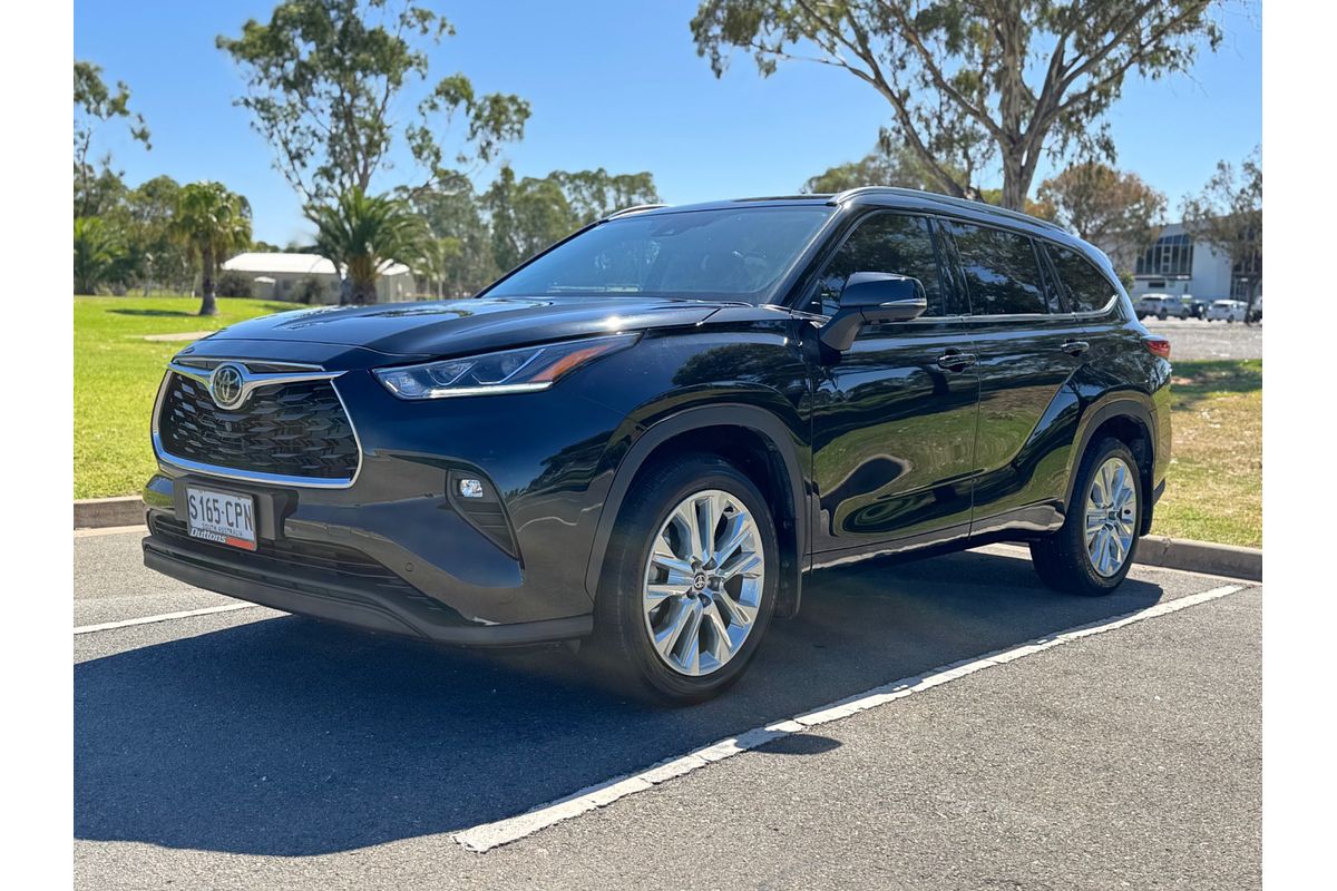 2022 Toyota Kluger Grande GSU75R