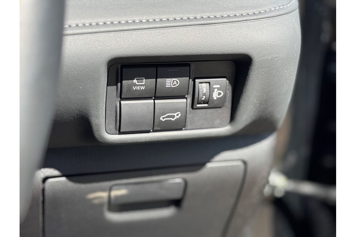 2022 Toyota Kluger Grande GSU75R