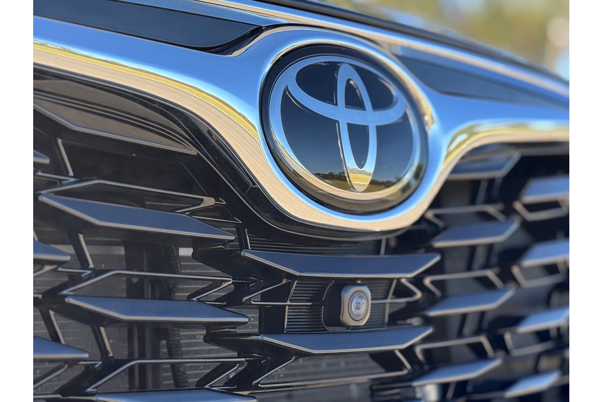 2022 Toyota Kluger Grande GSU75R