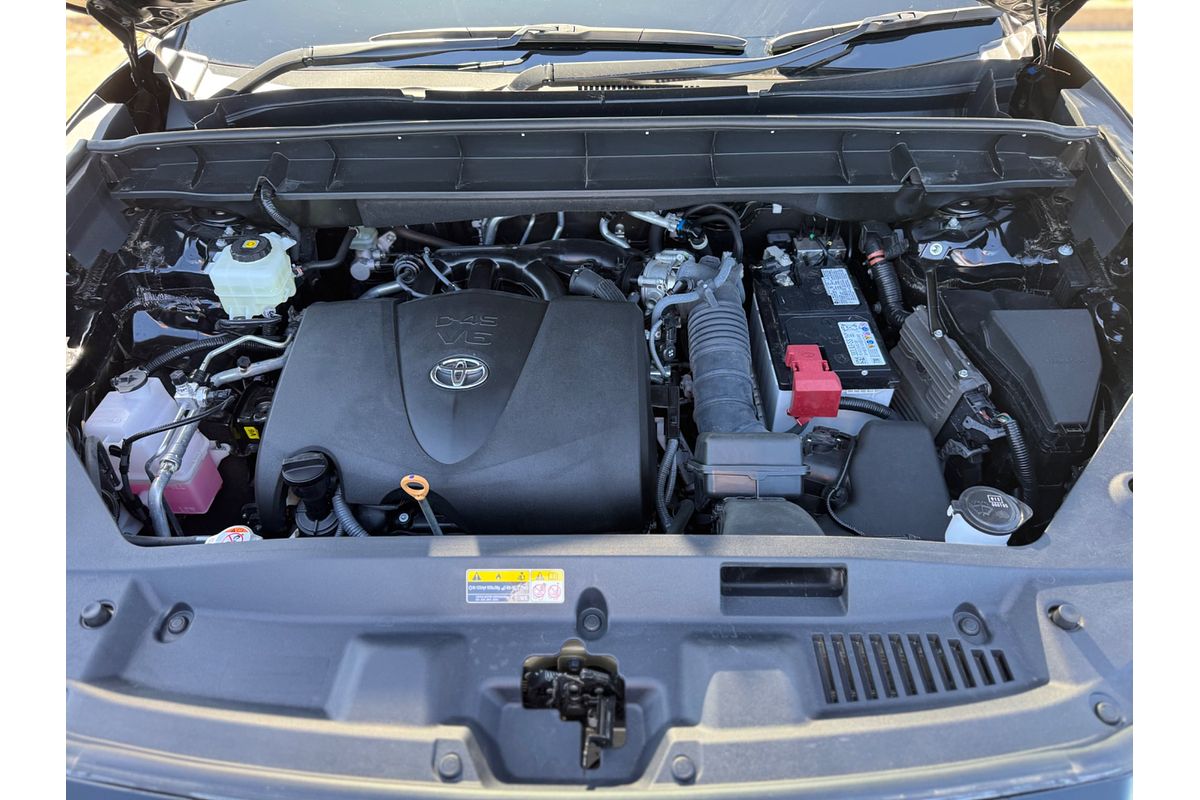 2022 Toyota Kluger Grande GSU75R