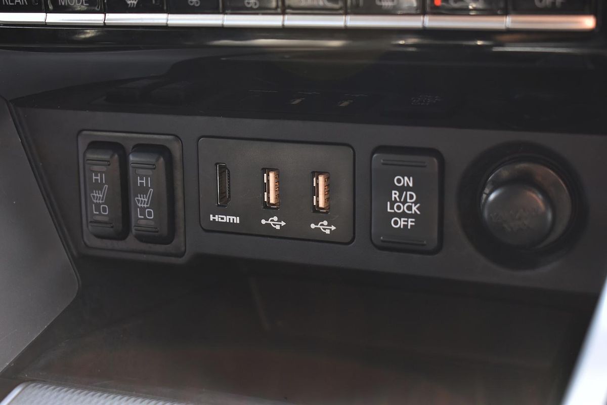2024 Mitsubishi Pajero Sport Exceed QG
