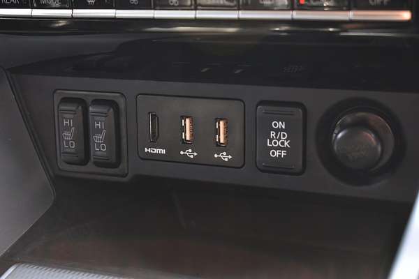 2024 Mitsubishi Pajero Sport Exceed QG