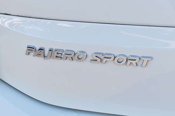 2024 Mitsubishi Pajero Sport Exceed QG