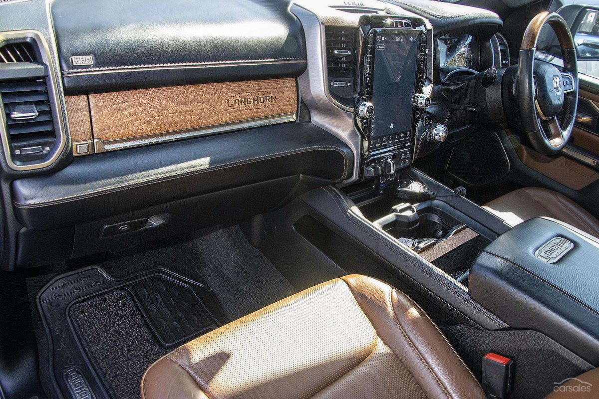 2022 RAM 1500 Limited DT 4X4