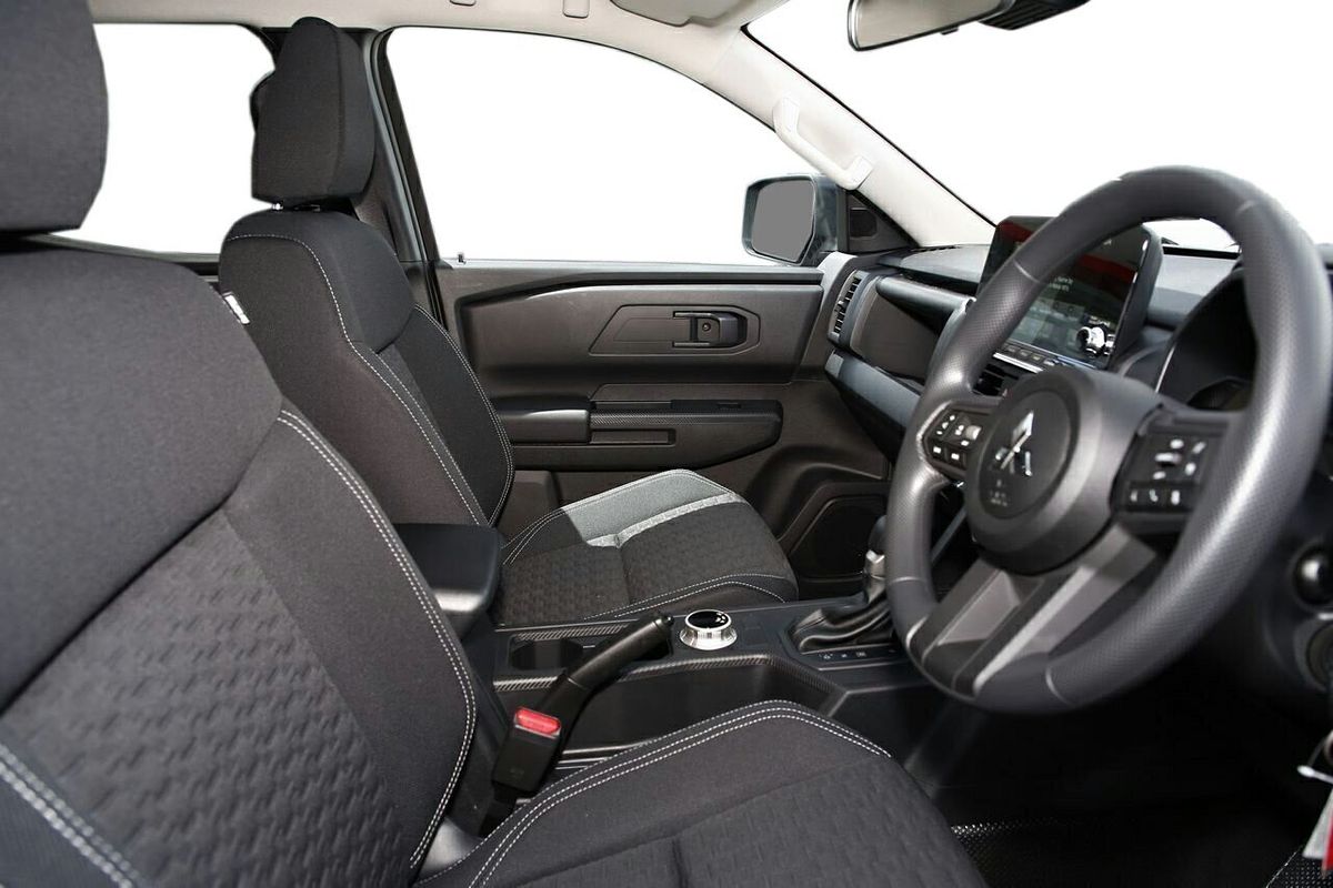 2024 Mitsubishi Triton GLX+ MV 4X4
