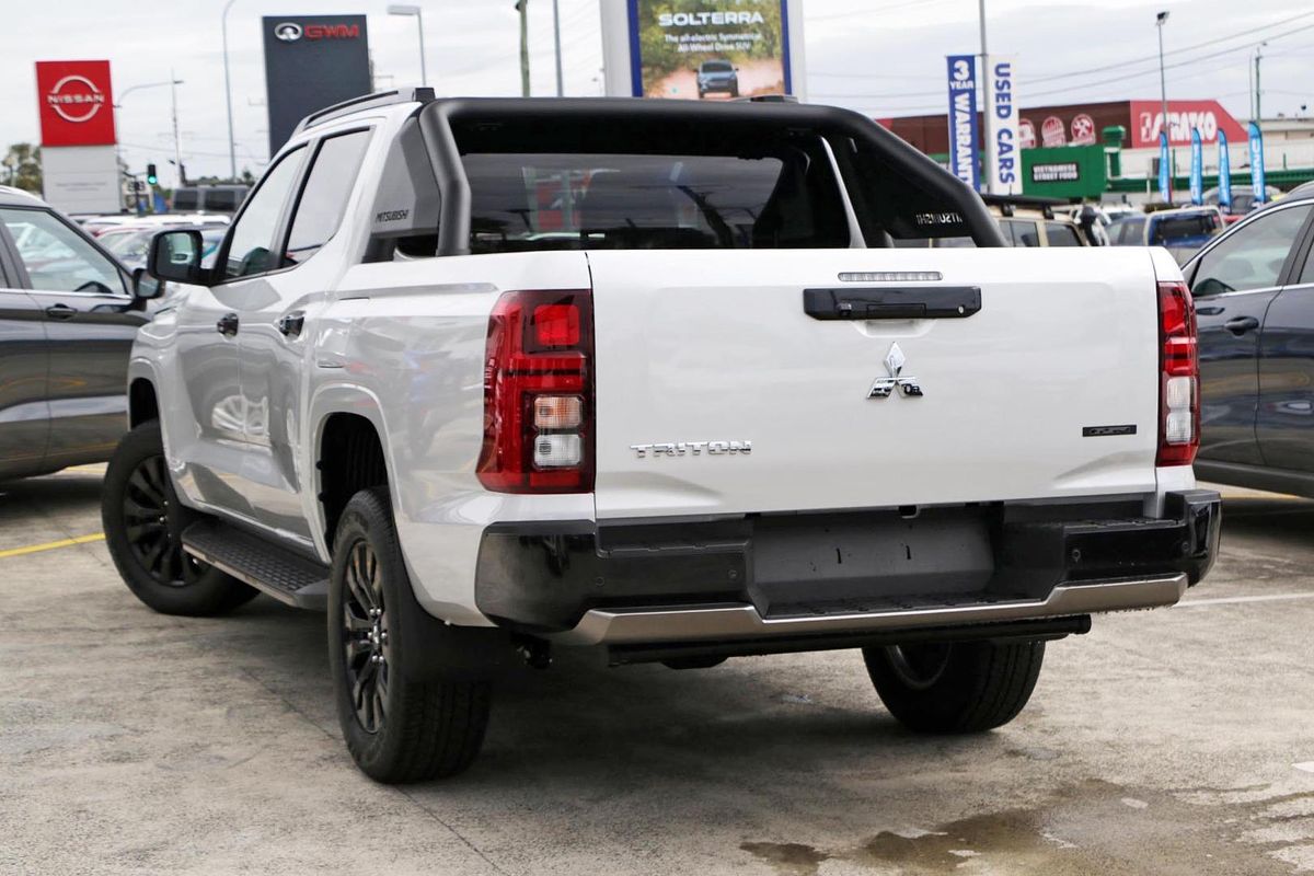 2024 Mitsubishi Triton GSR Special Edition MV 4X4
