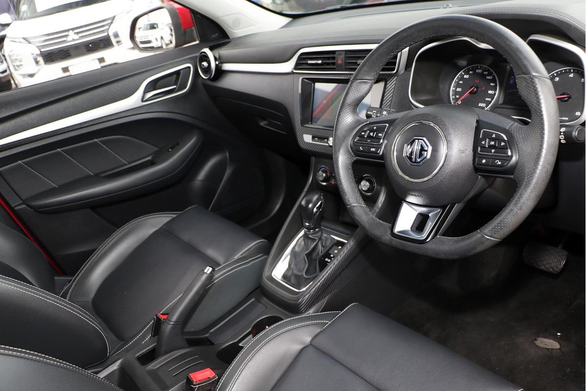 2018 MG ZS Essence AZS1