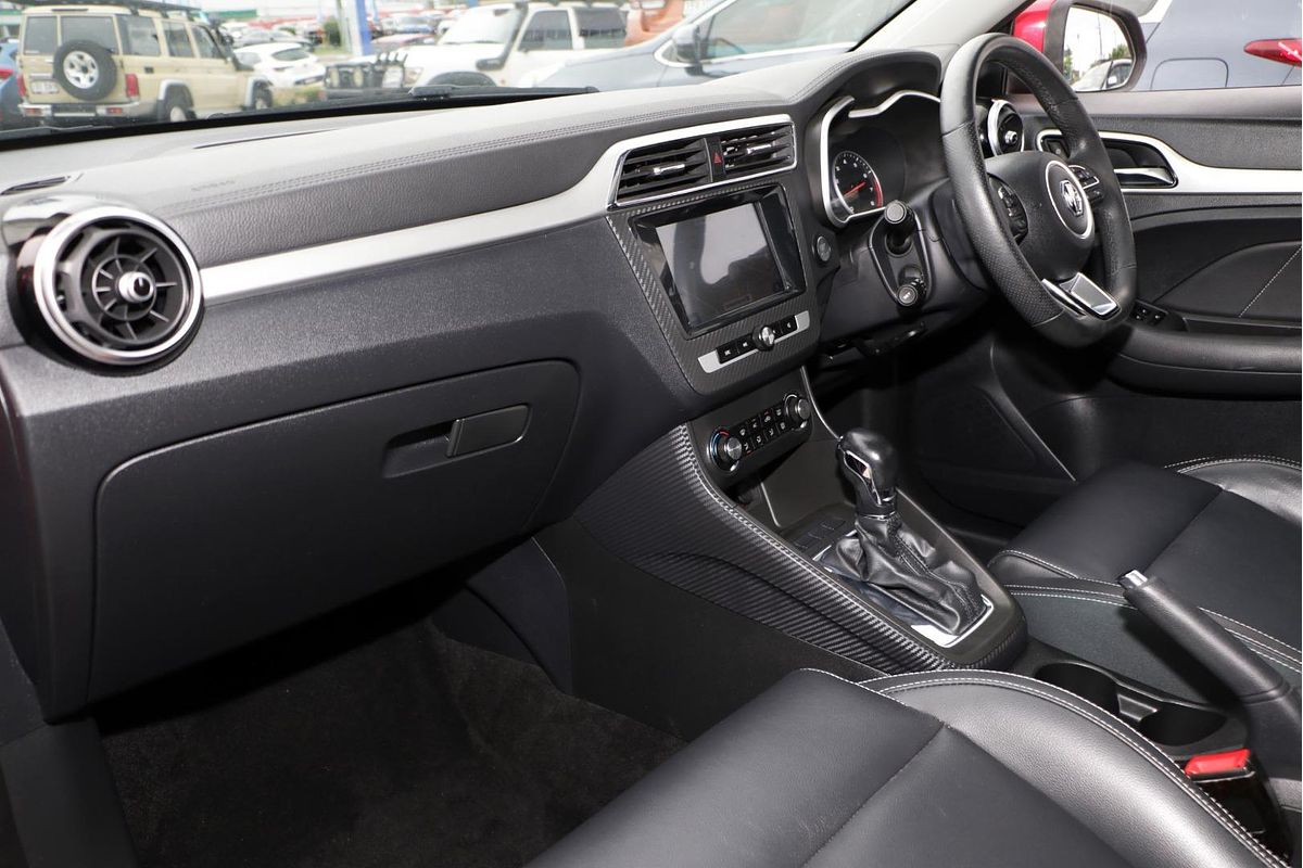 2018 MG ZS Essence AZS1