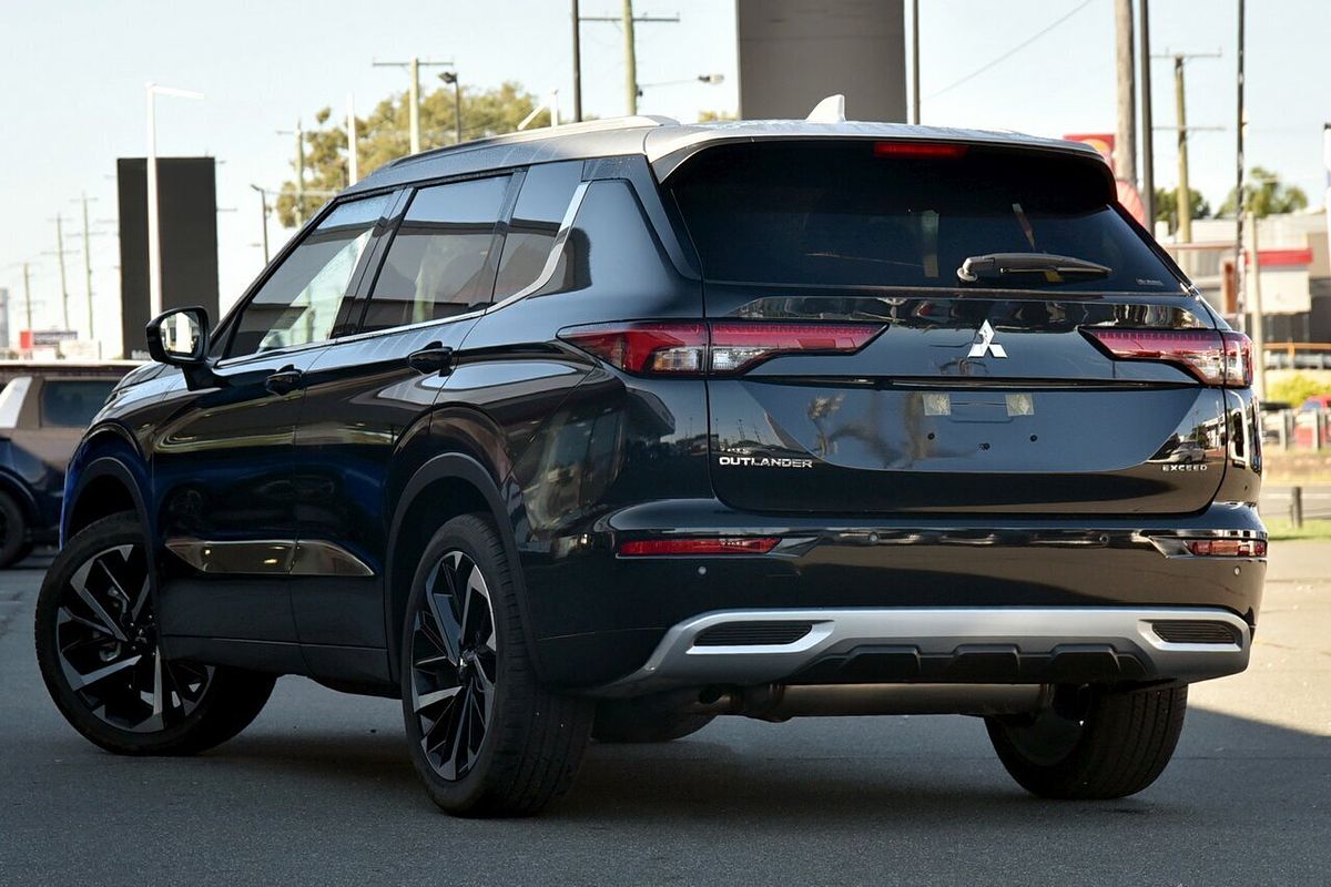 2024 Mitsubishi Outlander Exceed Tourer ZM