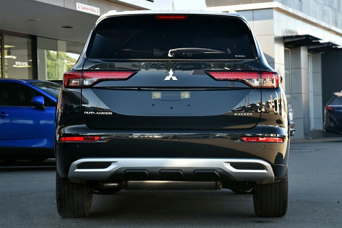 2024 Mitsubishi Outlander Exceed Tourer ZM