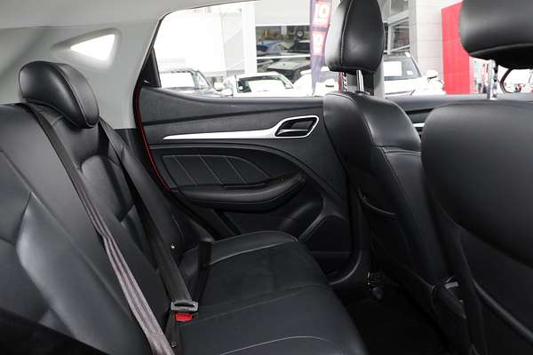 2018 MG ZS Essence AZS1