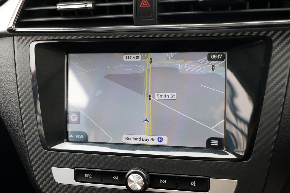 2018 MG ZS Essence AZS1