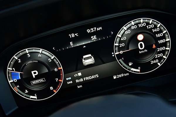 2024 Mitsubishi Outlander Exceed Tourer ZM