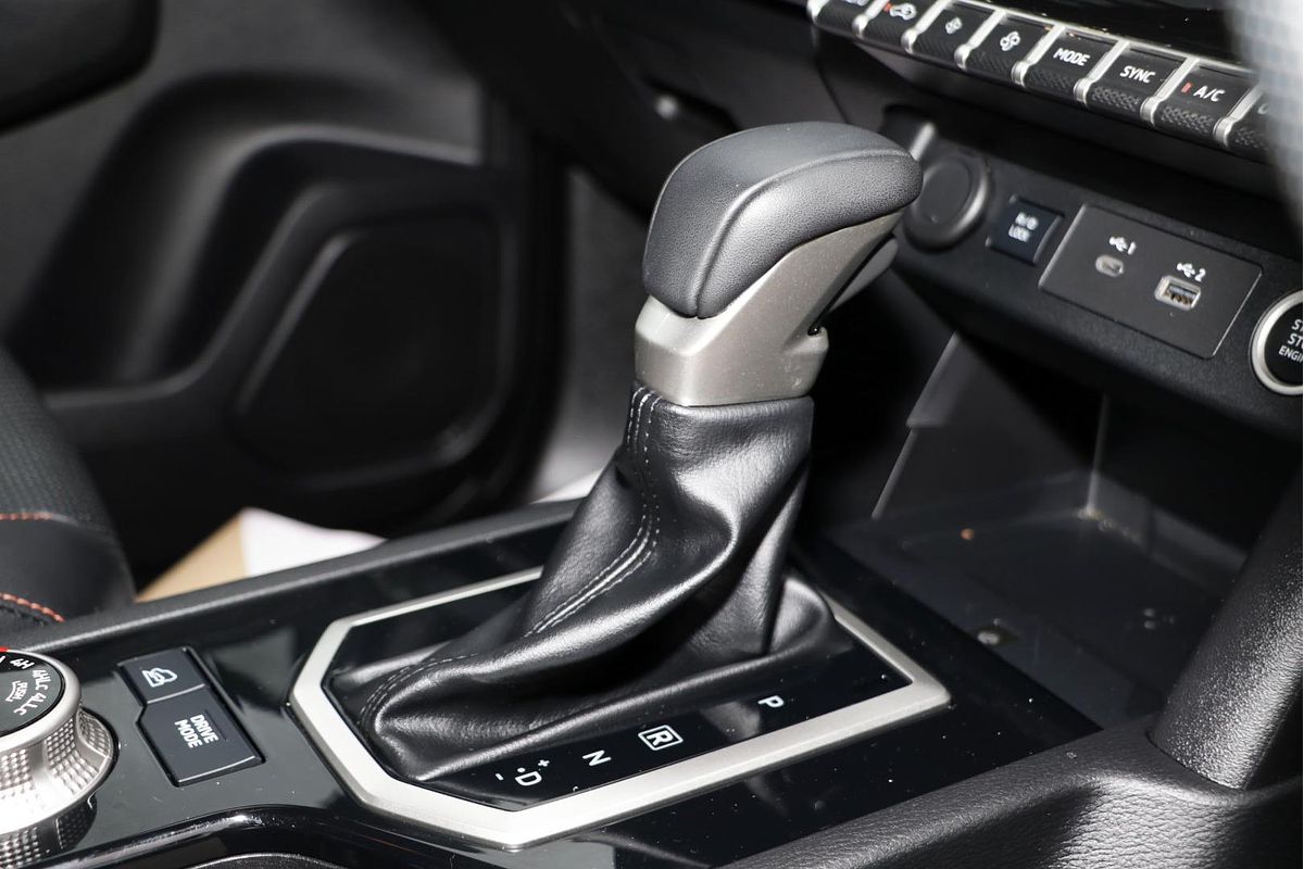 2024 Mitsubishi Triton GSR MV 4X4