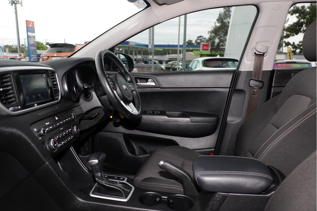 2020 Kia Sportage S QL