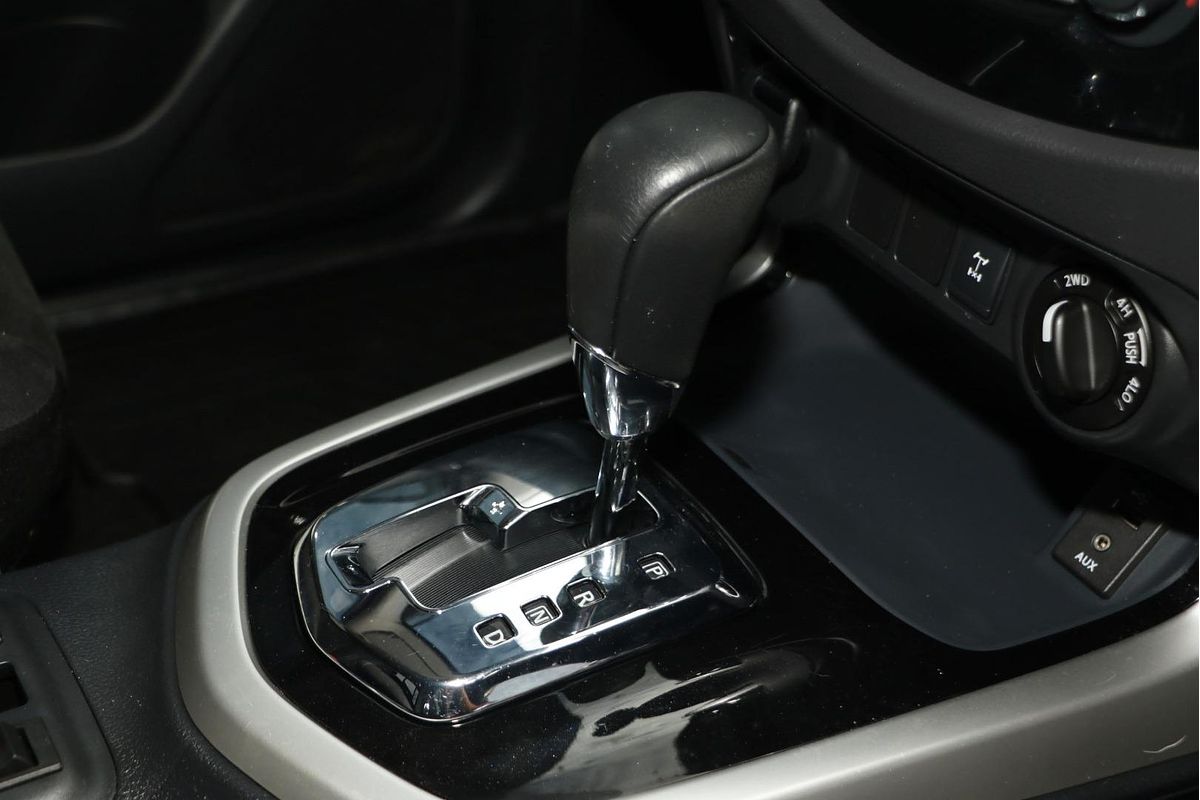2019 Nissan Navara ST D23 Series 3 4X4