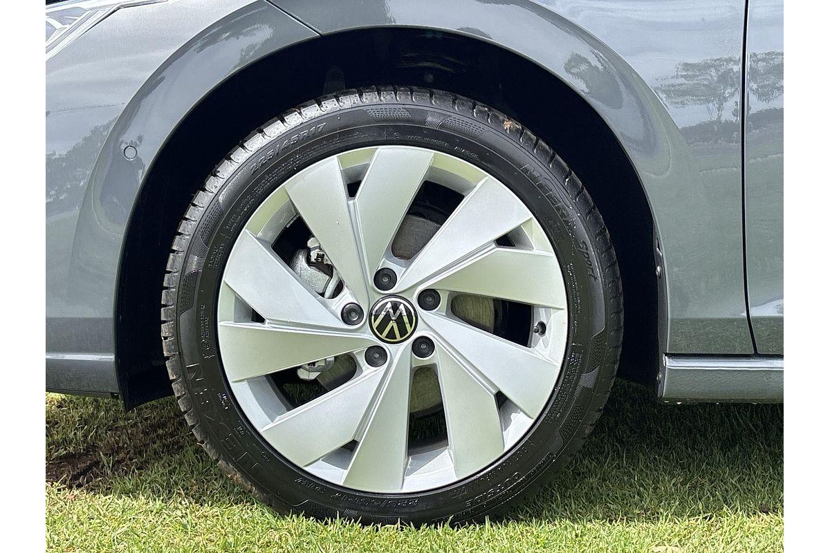 2025 Volkswagen Golf 110TSI Life 8.5