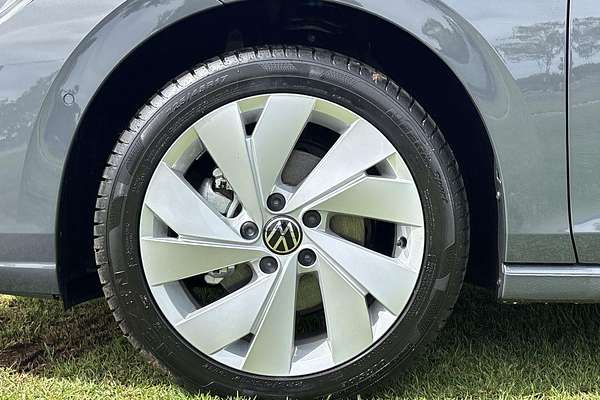 2025 Volkswagen Golf 110TSI Life 8.5