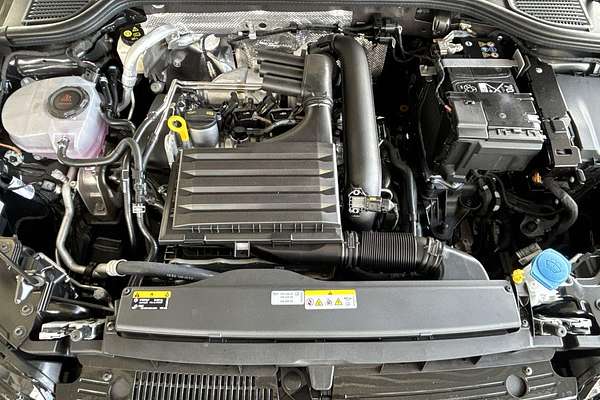 2025 Volkswagen Golf 110TSI Life 8.5