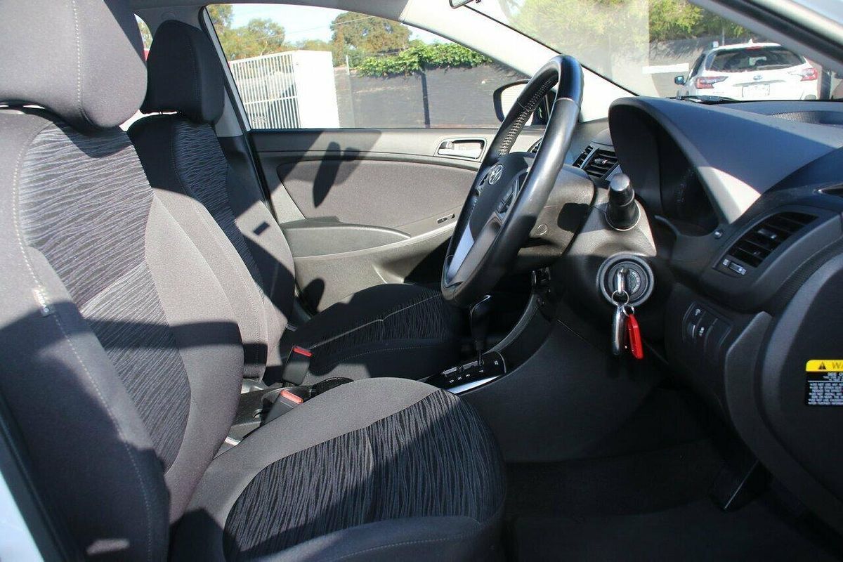 2018 Hyundai Accent Sport RB6