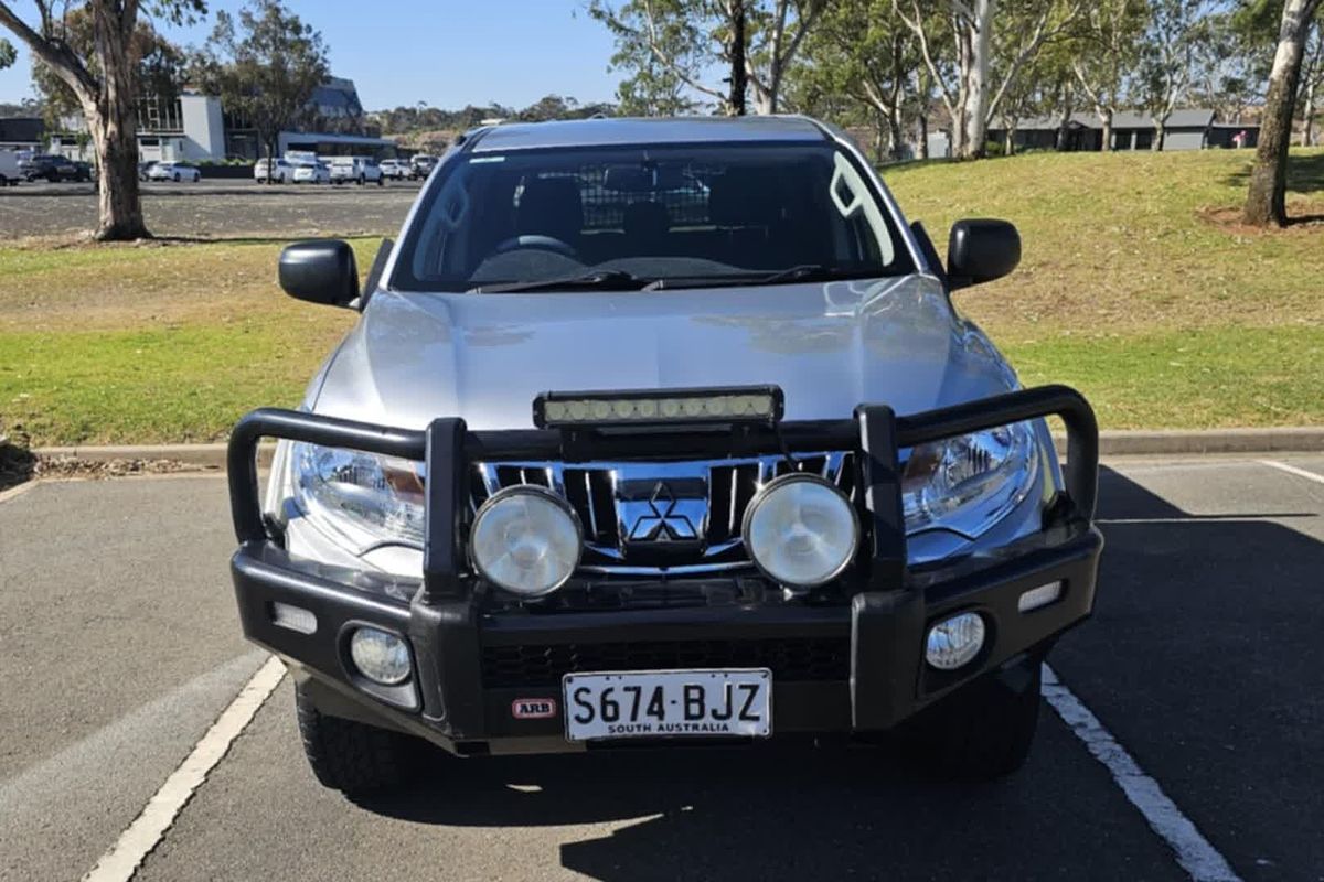 2015 Mitsubishi Triton GLX MQ 4X4