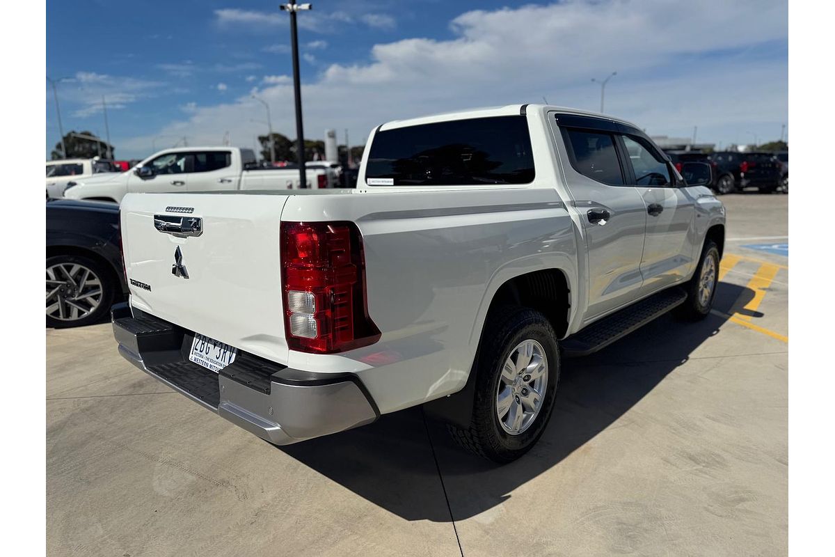2024 Mitsubishi Triton GLX+ MV 4X4