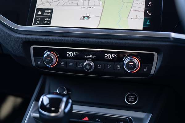 2024 Audi Q3 35 TFSI Dynamic Black F3