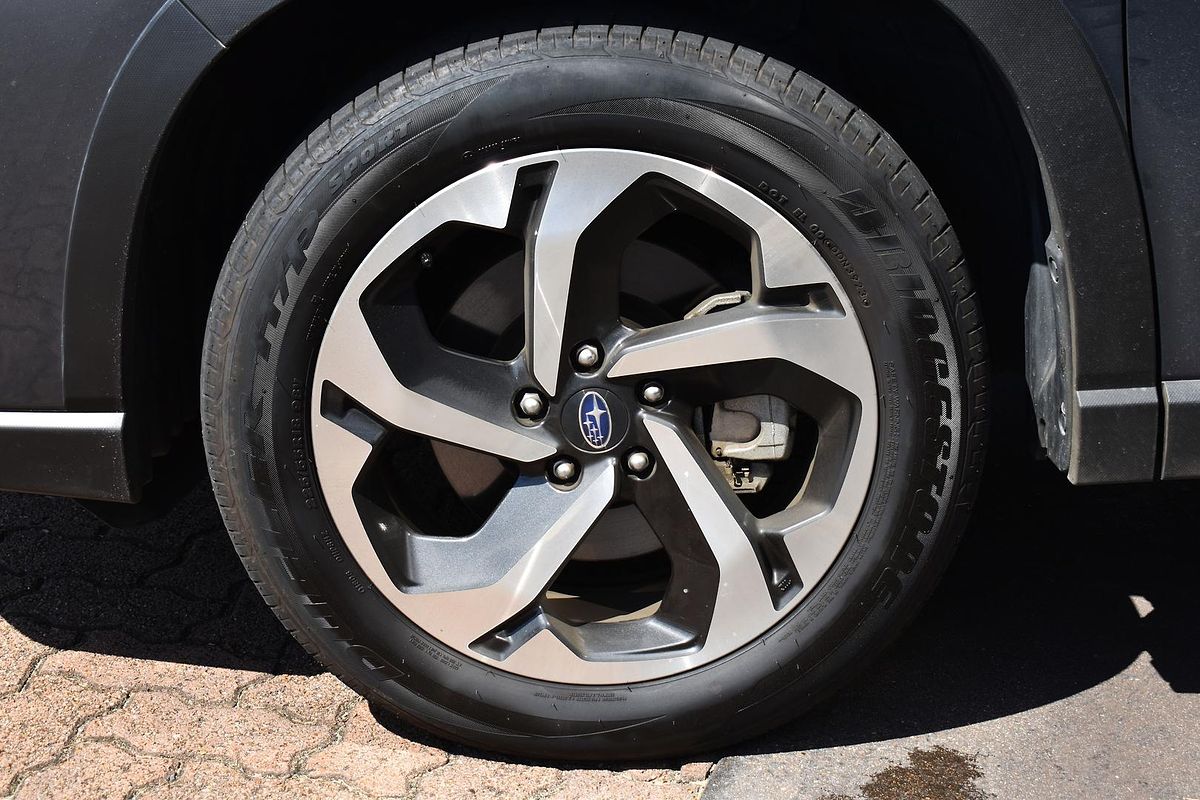 2024 Subaru Forester 2.5i-S S5