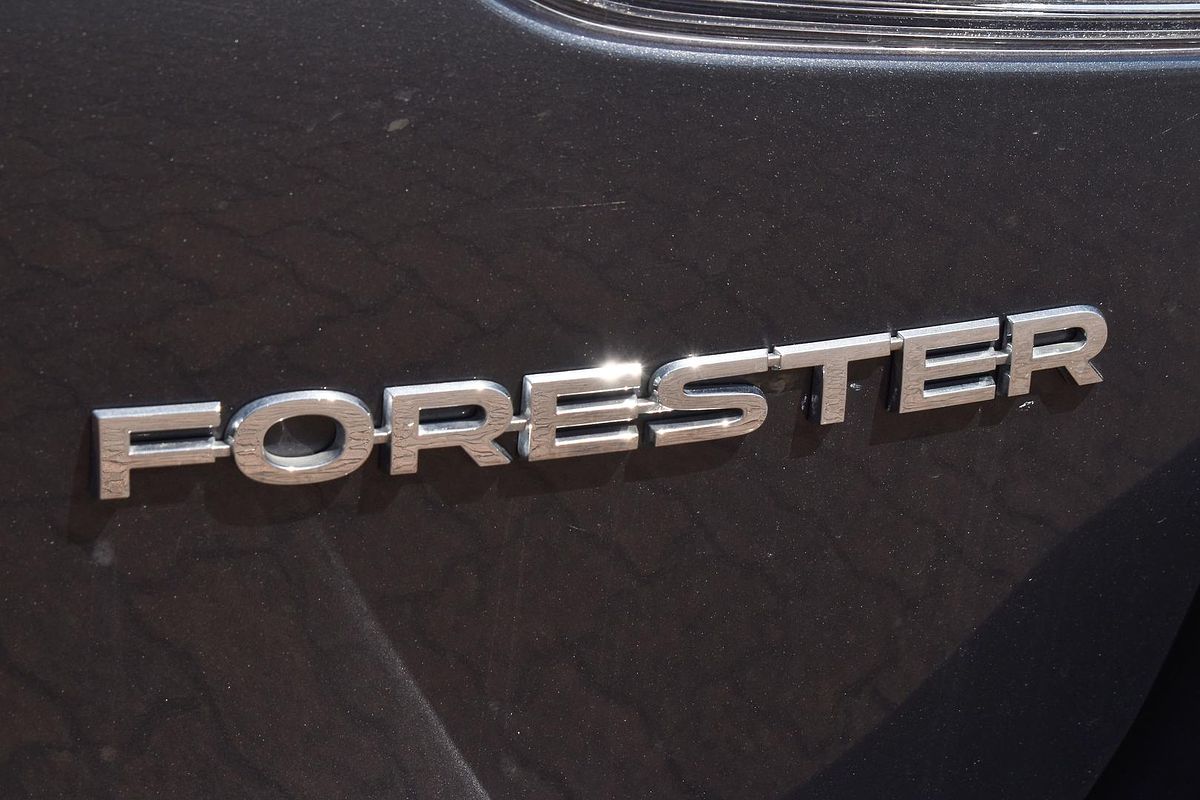 2024 Subaru Forester 2.5i-S S5
