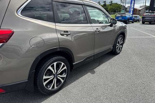 2020 Subaru Forester 2.5i Premium S5