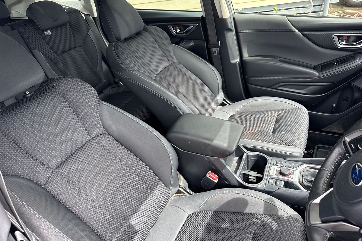 2020 Subaru Forester 2.5i Premium S5