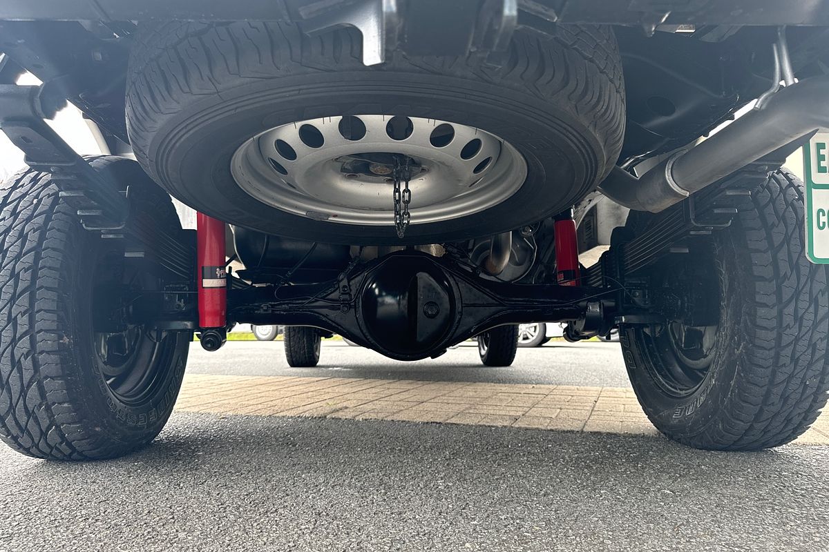2019 Toyota Hilux SR GUN126R 4X4