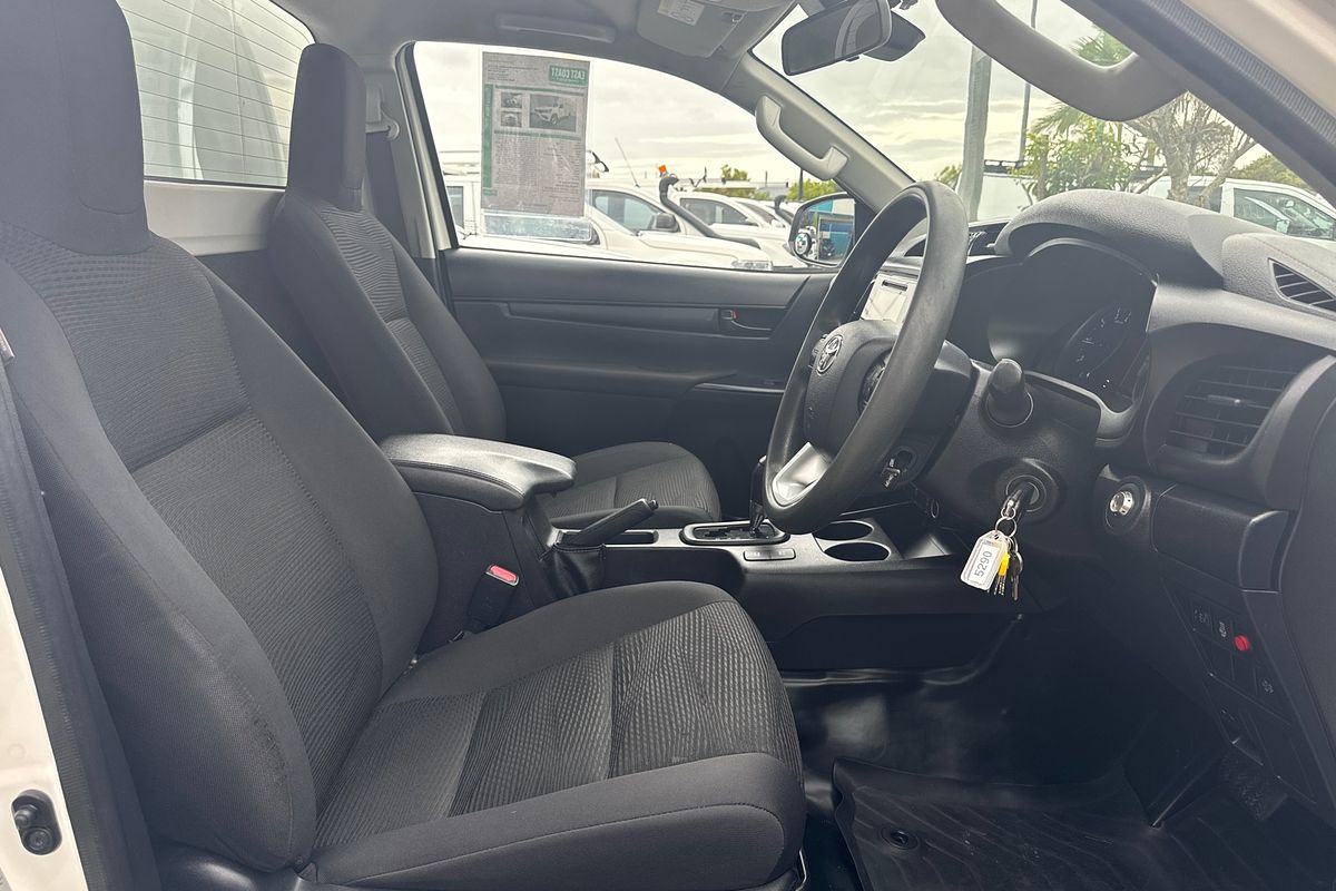 2019 Toyota Hilux SR GUN126R 4X4