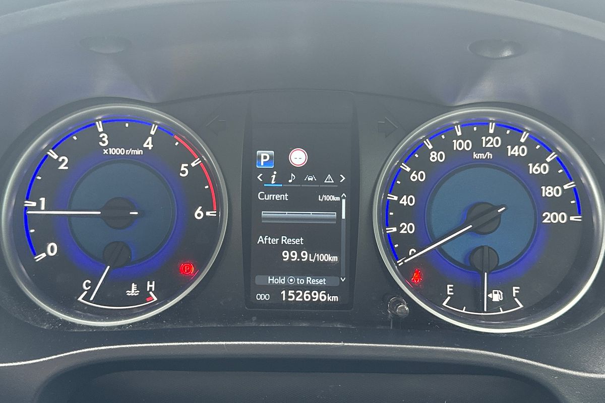 2019 Toyota Hilux SR GUN126R 4X4
