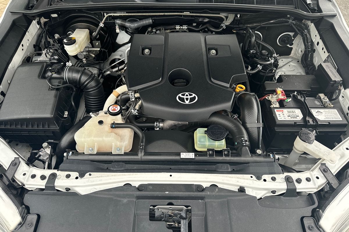 2019 Toyota Hilux SR GUN126R 4X4