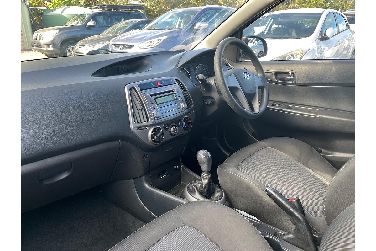 2013 Hyundai i20 Active PB