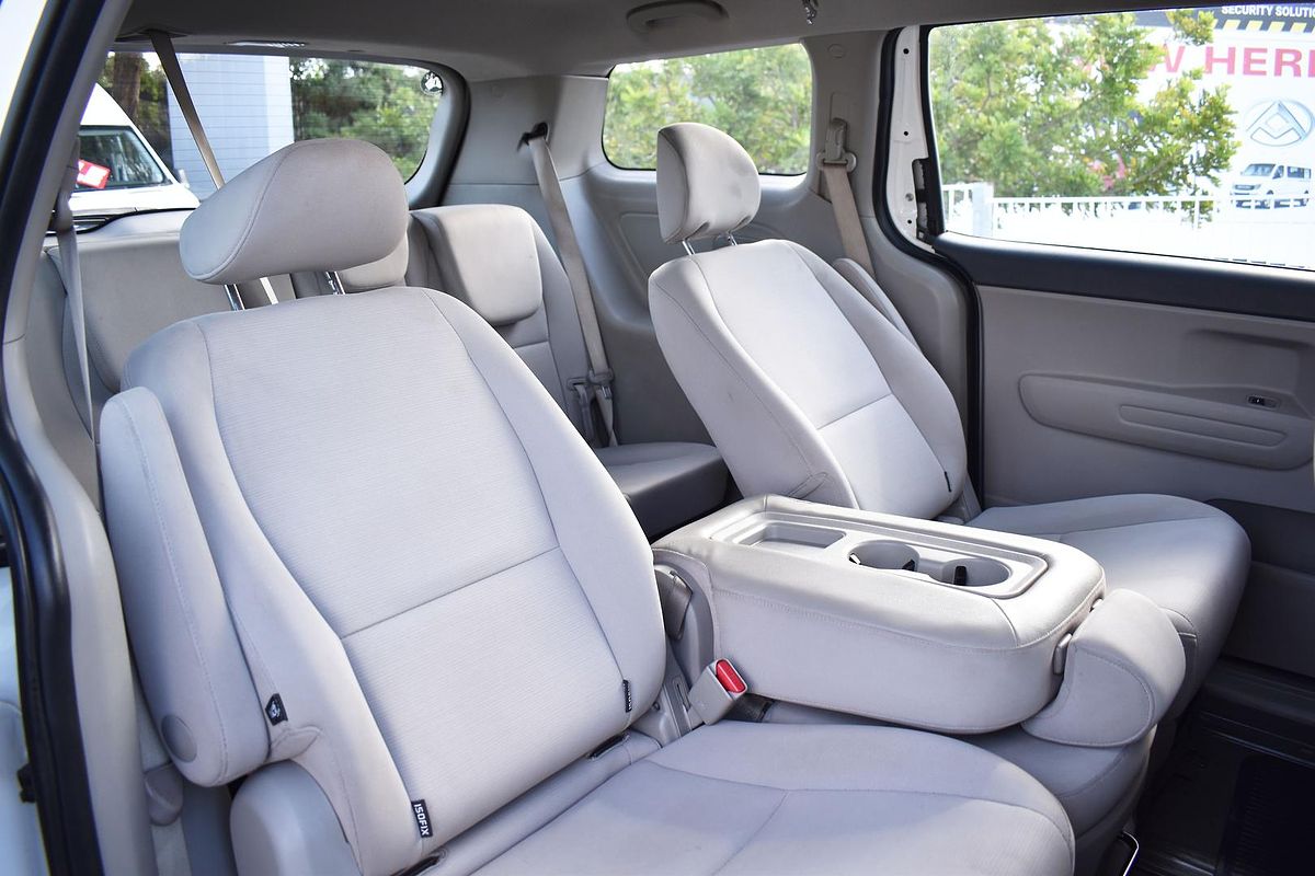 2018 Kia Carnival S YP