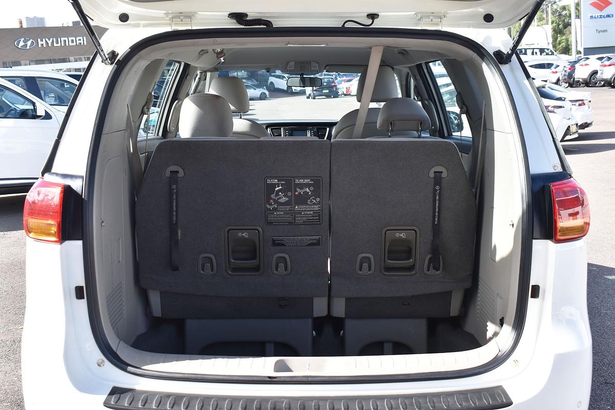2018 Kia Carnival S YP