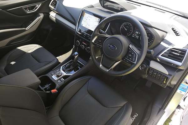 2024 Subaru Forester 2.5i-S S5