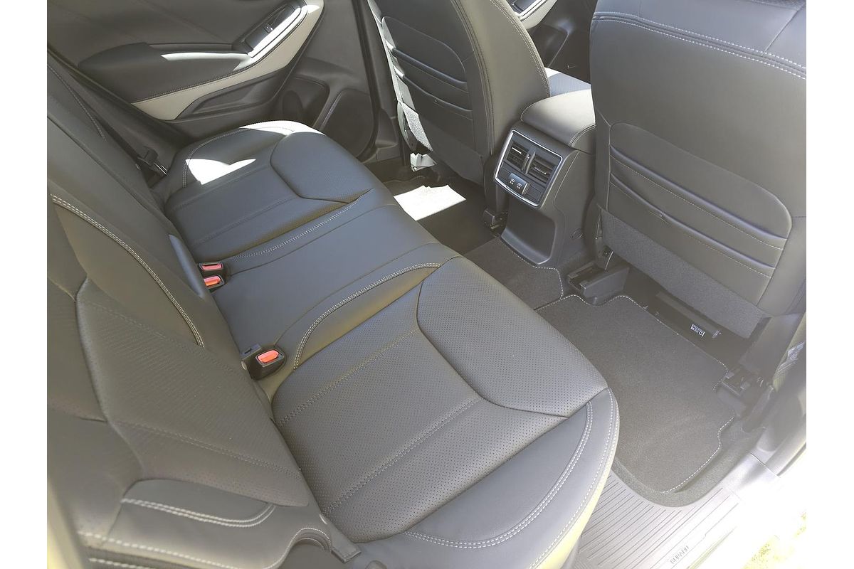 2024 Subaru Forester 2.5i-S S5