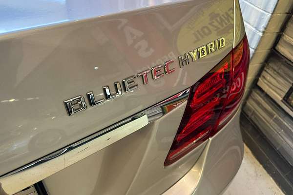 2013 Mercedes-Benz E-Class E300 BlueTEC Hybrid W212