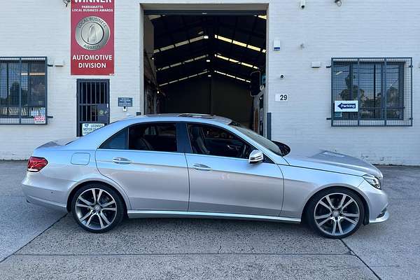 2013 Mercedes-Benz E-Class E300 BlueTEC Hybrid W212
