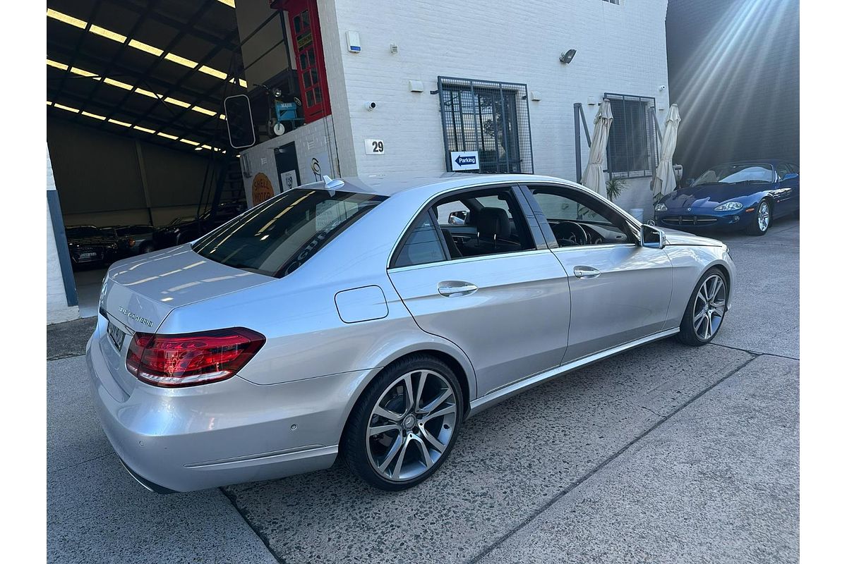2013 Mercedes-Benz E-Class E300 BlueTEC Hybrid W212