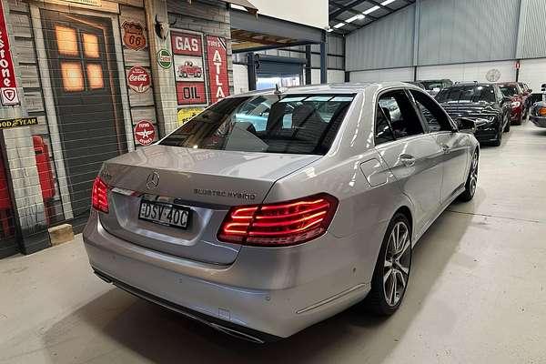 2013 Mercedes-Benz E-Class E300 BlueTEC Hybrid W212