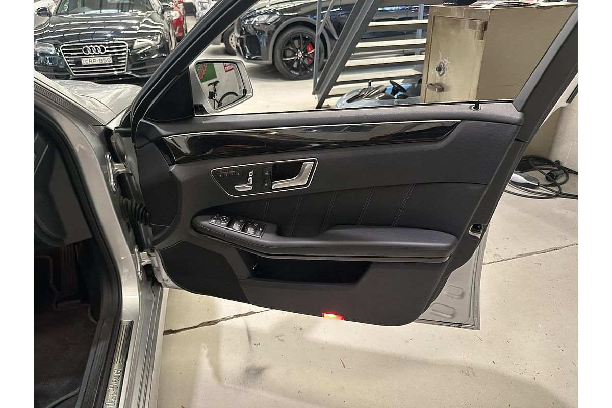 2013 Mercedes-Benz E-Class E300 BlueTEC Hybrid W212