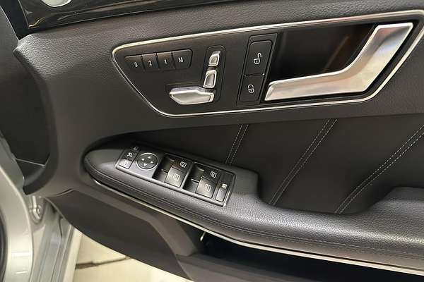 2013 Mercedes-Benz E-Class E300 BlueTEC Hybrid W212