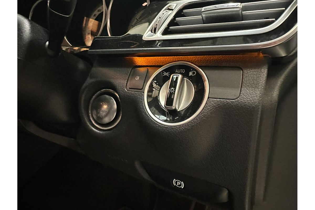 2013 Mercedes-Benz E-Class E300 BlueTEC Hybrid W212