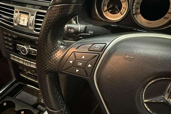 2013 Mercedes-Benz E-Class E300 BlueTEC Hybrid W212