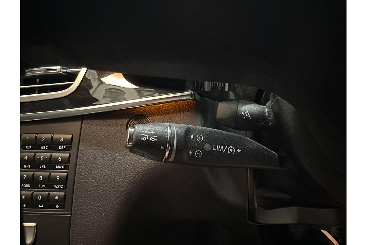 2013 Mercedes-Benz E-Class E300 BlueTEC Hybrid W212